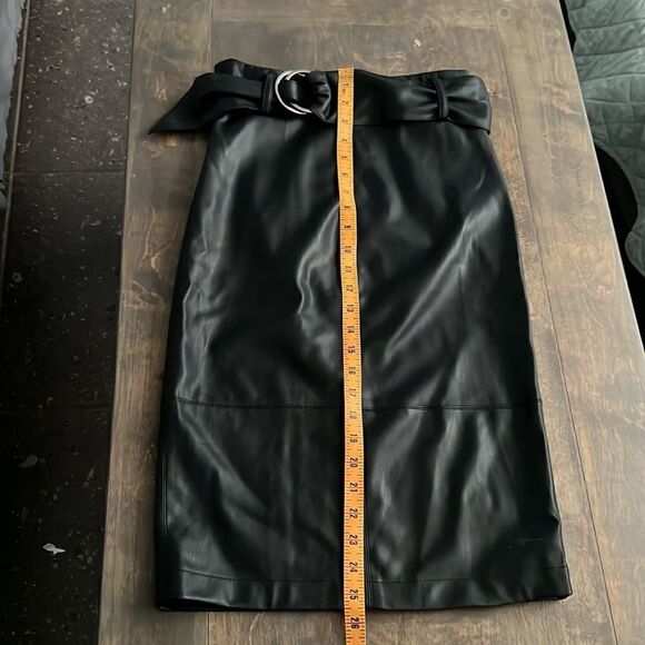 ZARA BLACK FAUX LEATHER PENCIL SKIRT WITH waist belt Sz-Xs - Picture 7 of 13